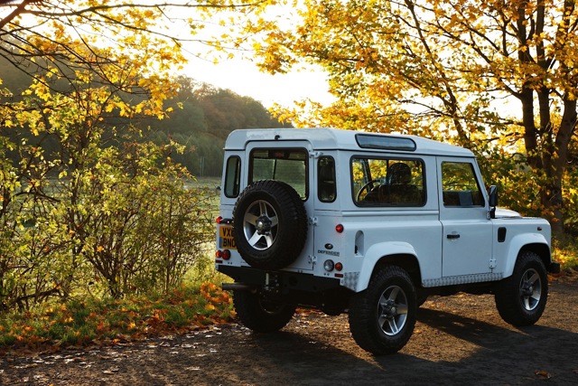 Land Rover Defender 90 foto 7