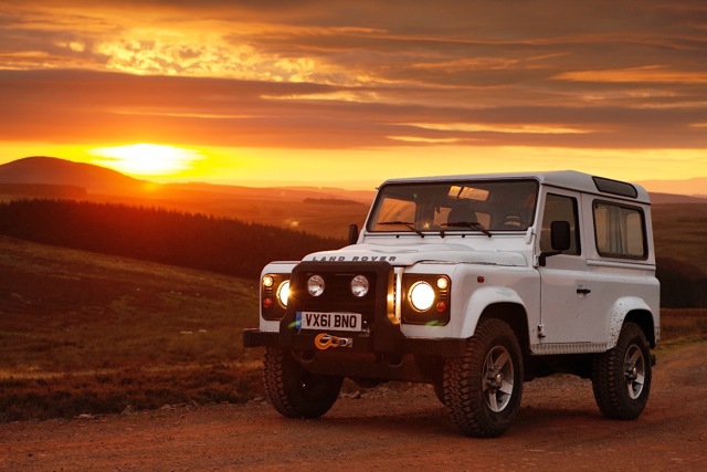 Land Rover Defender 90 foto 9