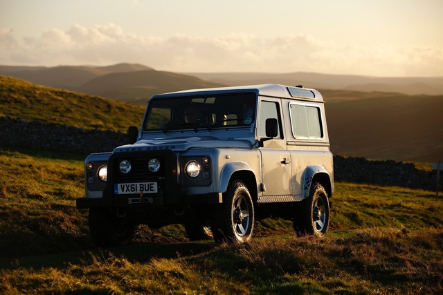 Land Rover Defender 90 foto 27