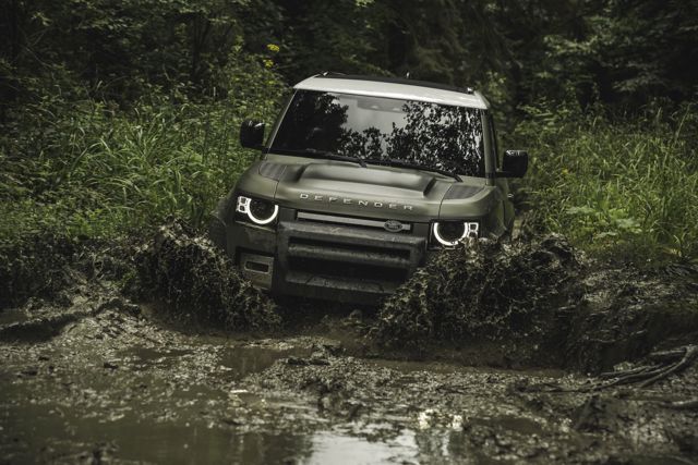 Land Rover Defender 90 foto 17