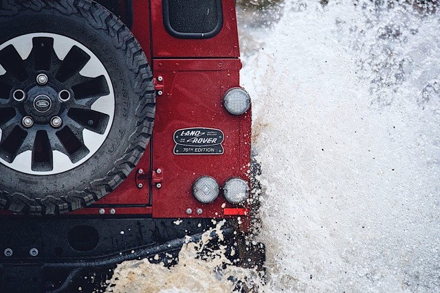 Land Rover Defender 90 foto 8