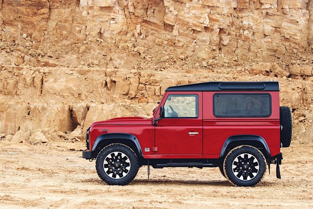 Land Rover Defender 90 foto 11