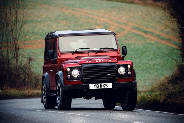Land Rover Defender 90 foto 14