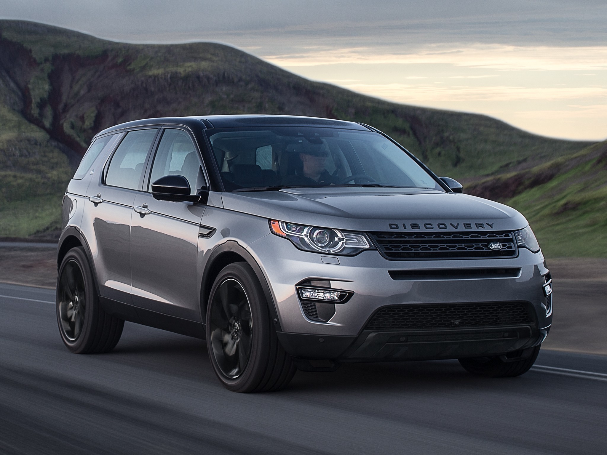 Land Rover Discovery Sport photo 74