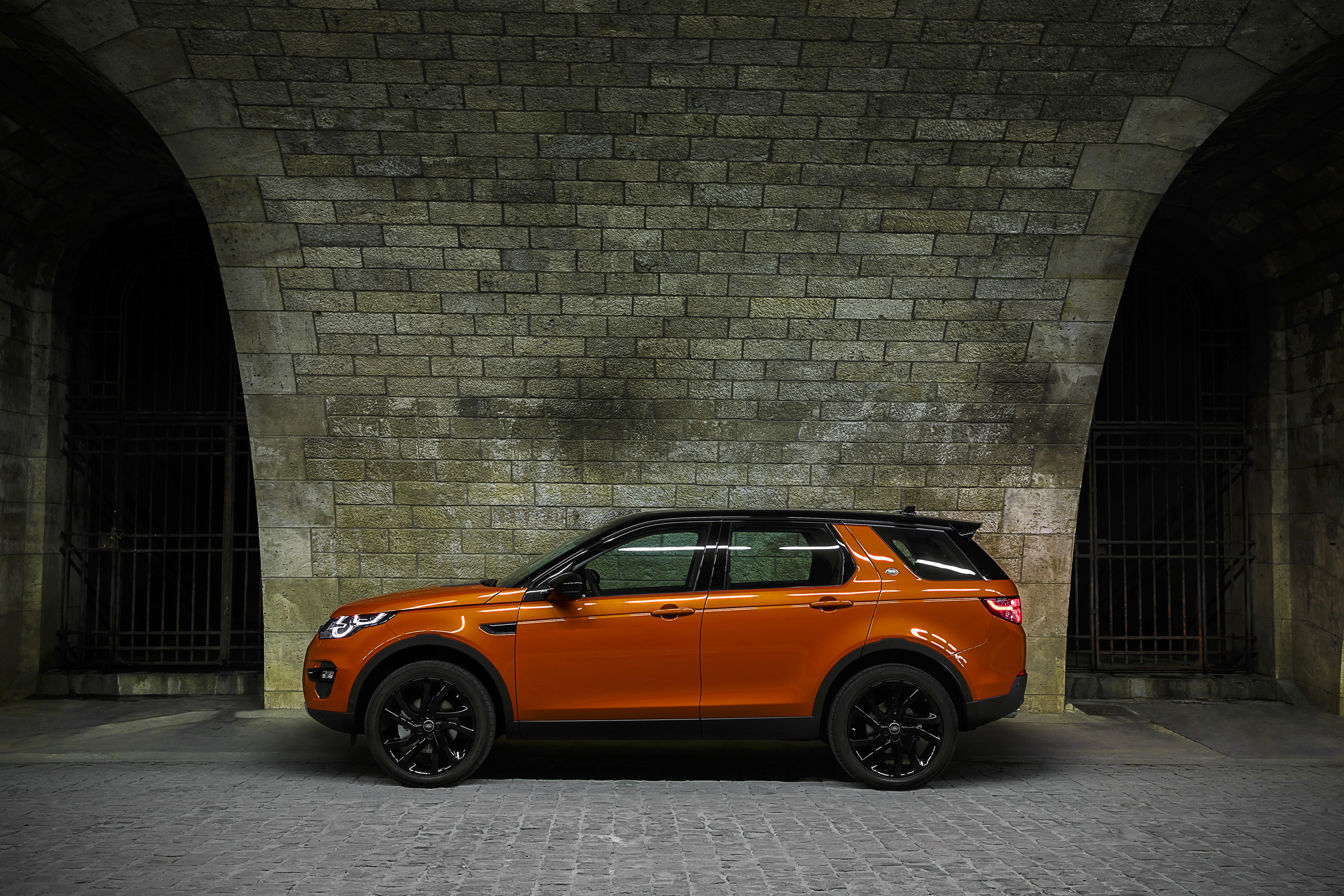 Land Rover Discovery Sport photo 79