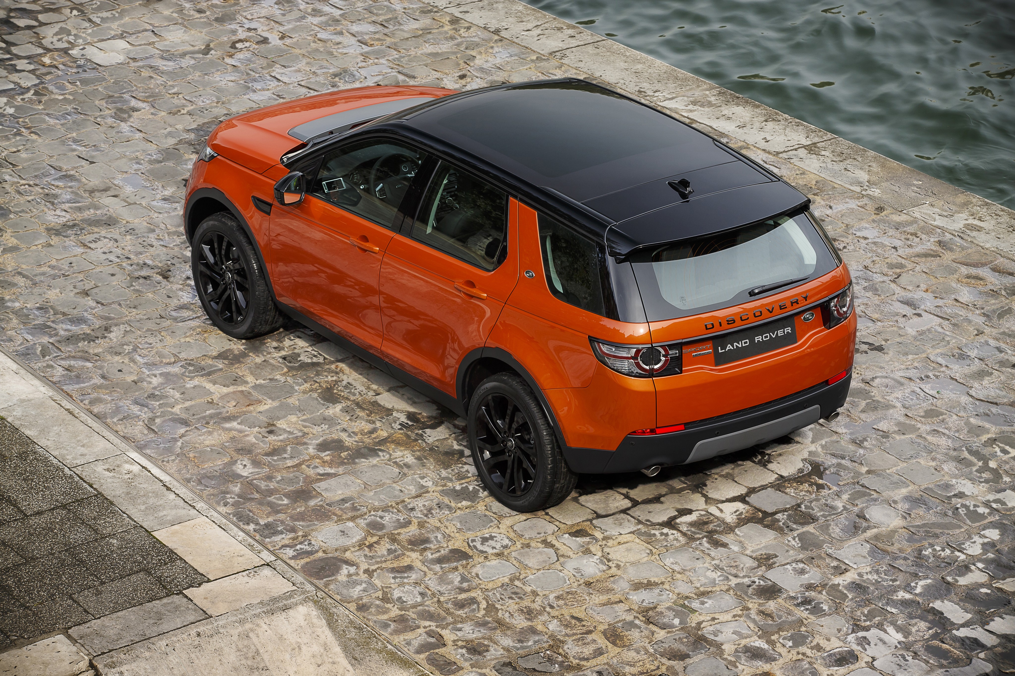 Land Rover Discovery Sport photo 84