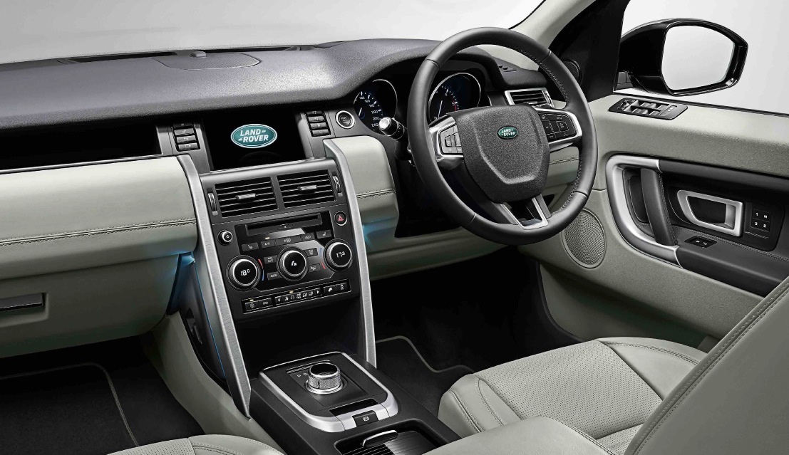 Land Rover Discovery Sport photo 93