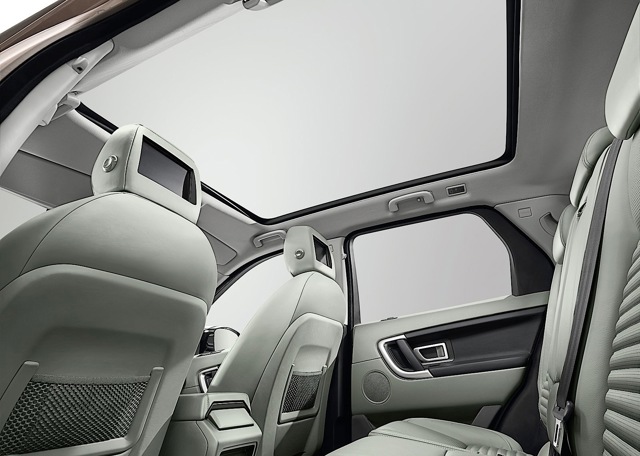 Land Rover Discovery Sport photo 106