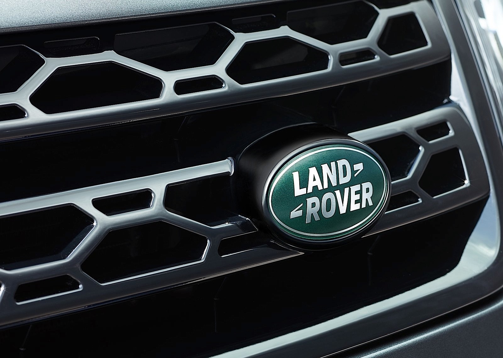 Land Rover Discovery Sport photo 29