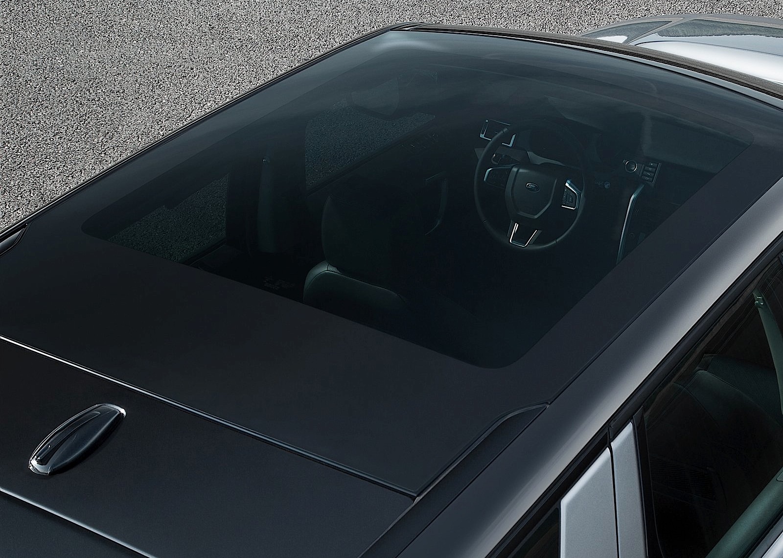 Land Rover Discovery Sport photo 30