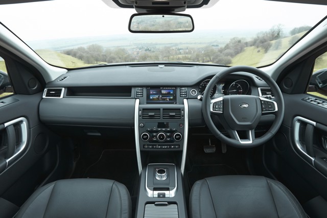 Land Rover Discovery Sport photo 113