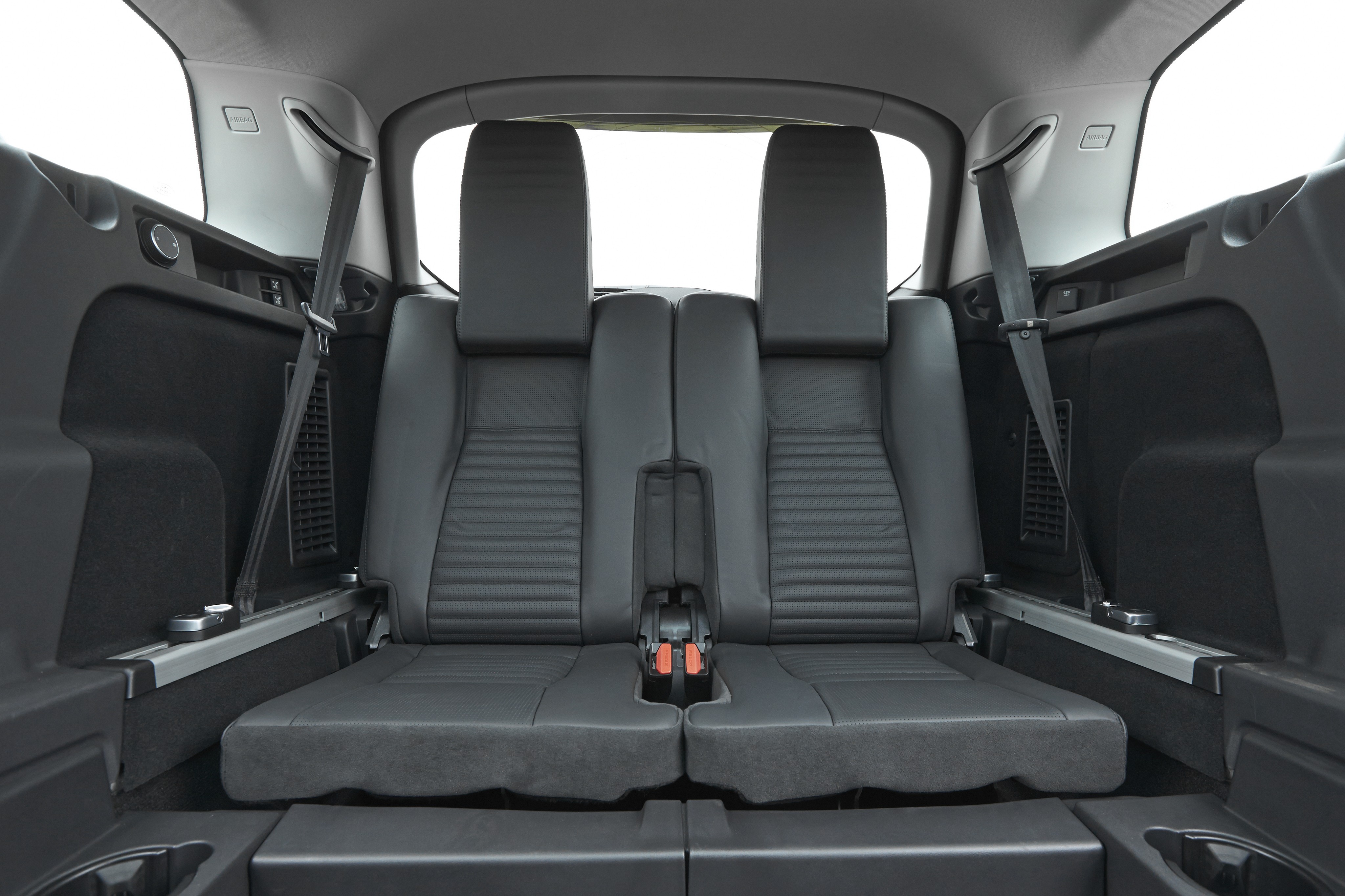 Land Rover Discovery Sport photo 114