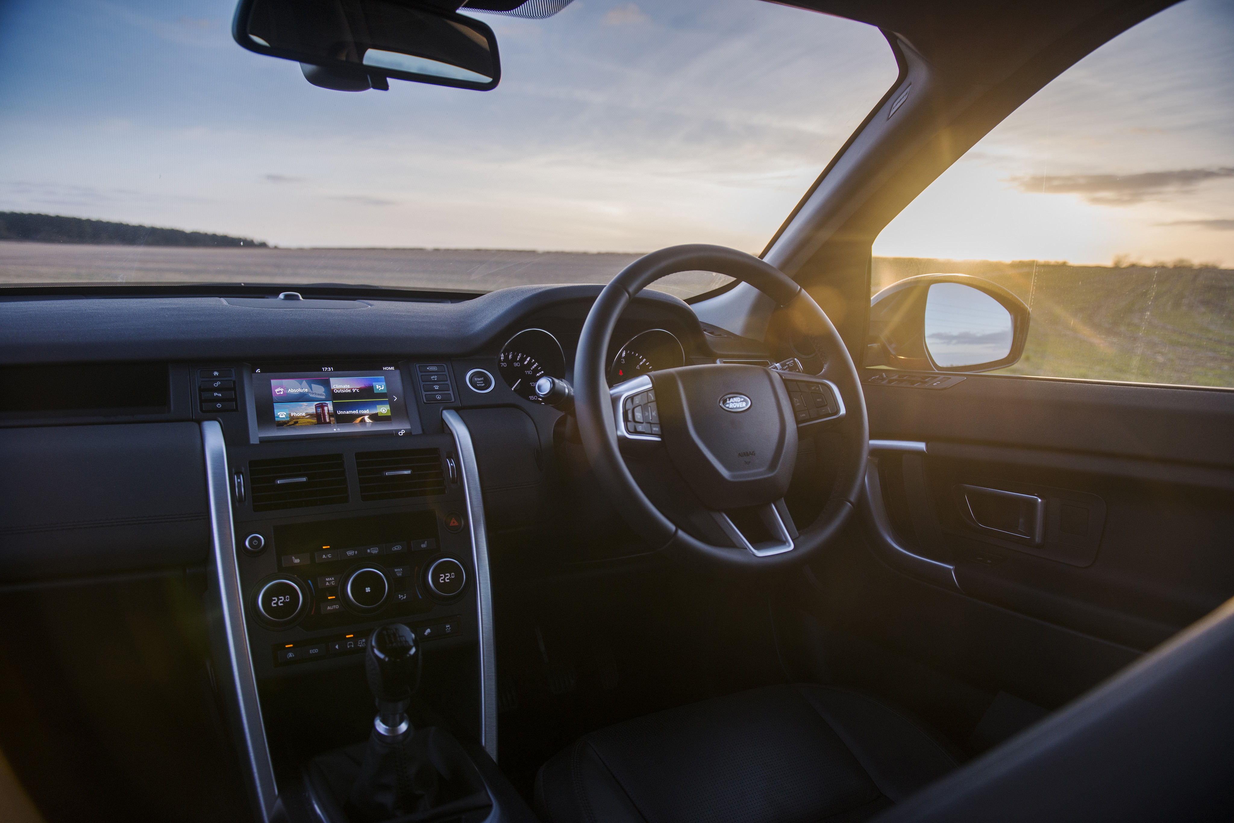 Land Rover Discovery Sport photo 116