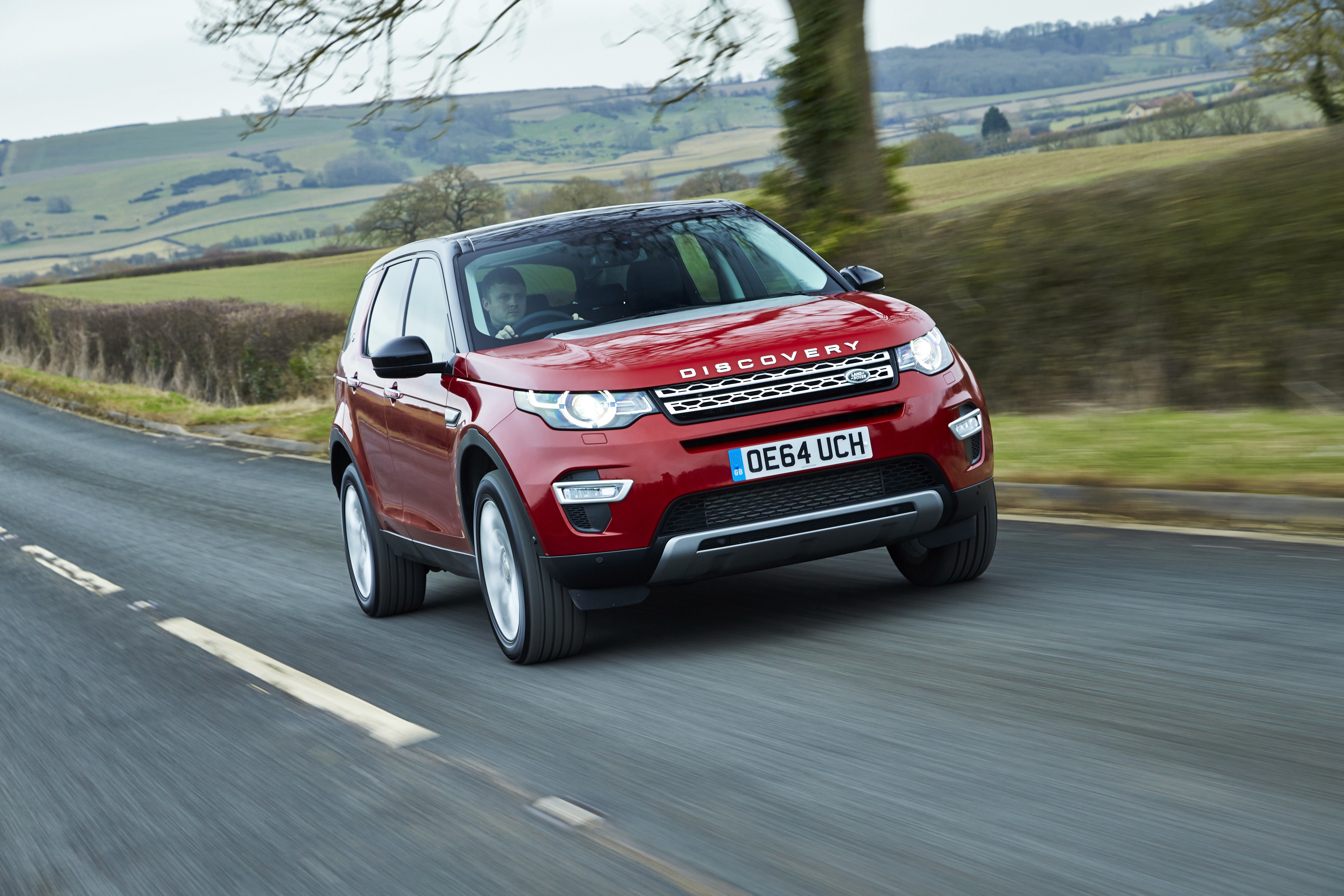 Land Rover Discovery Sport photo 33