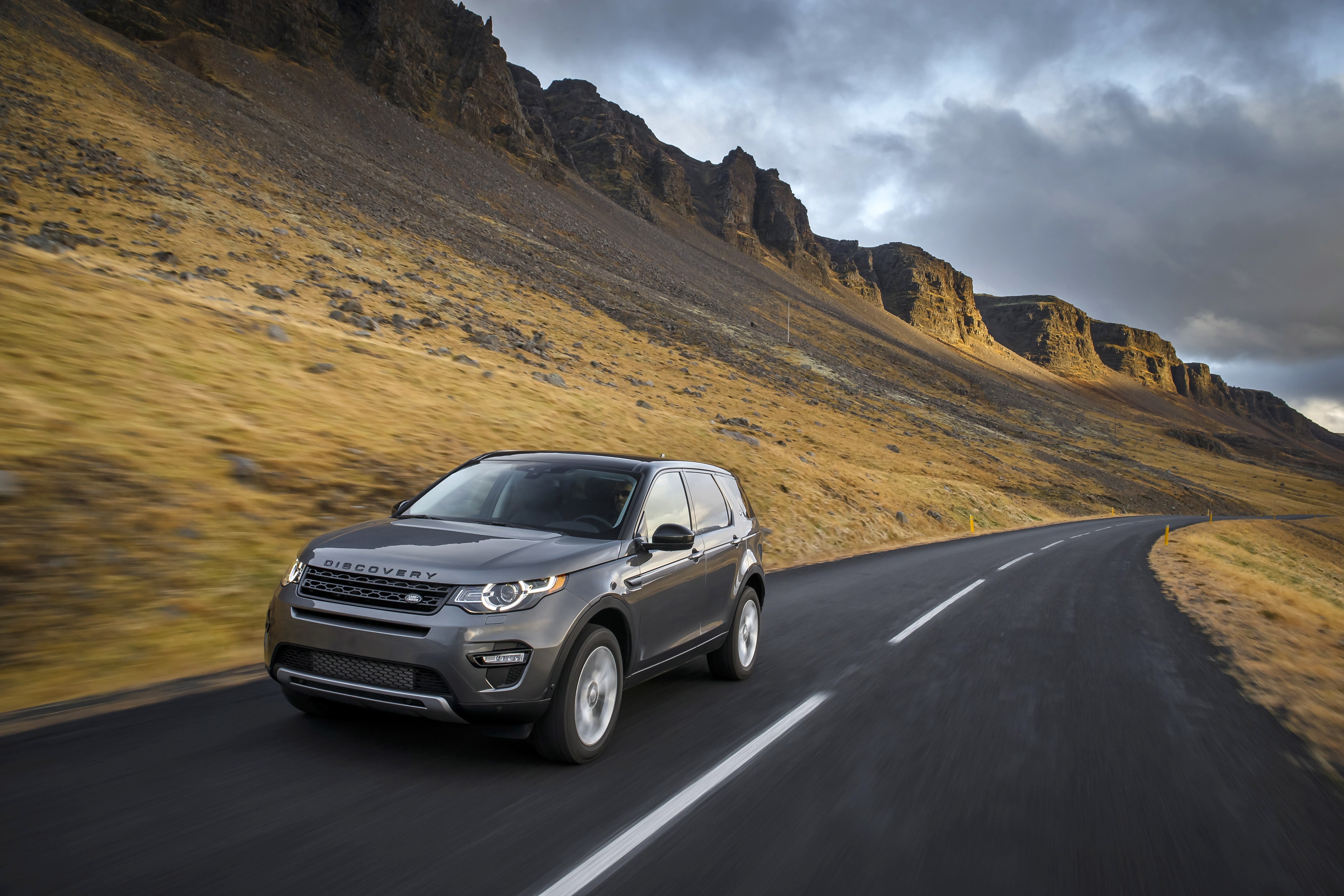 Land Rover Discovery Sport photo 45