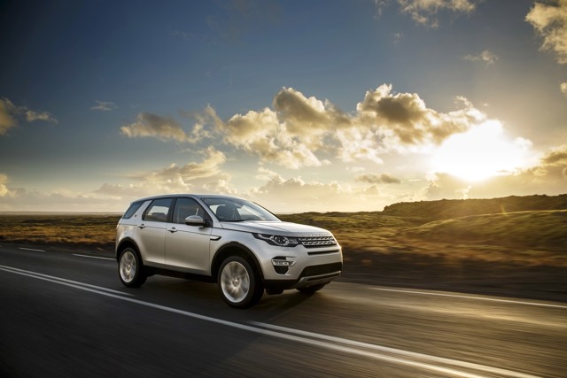 Land Rover Discovery Sport photo 46