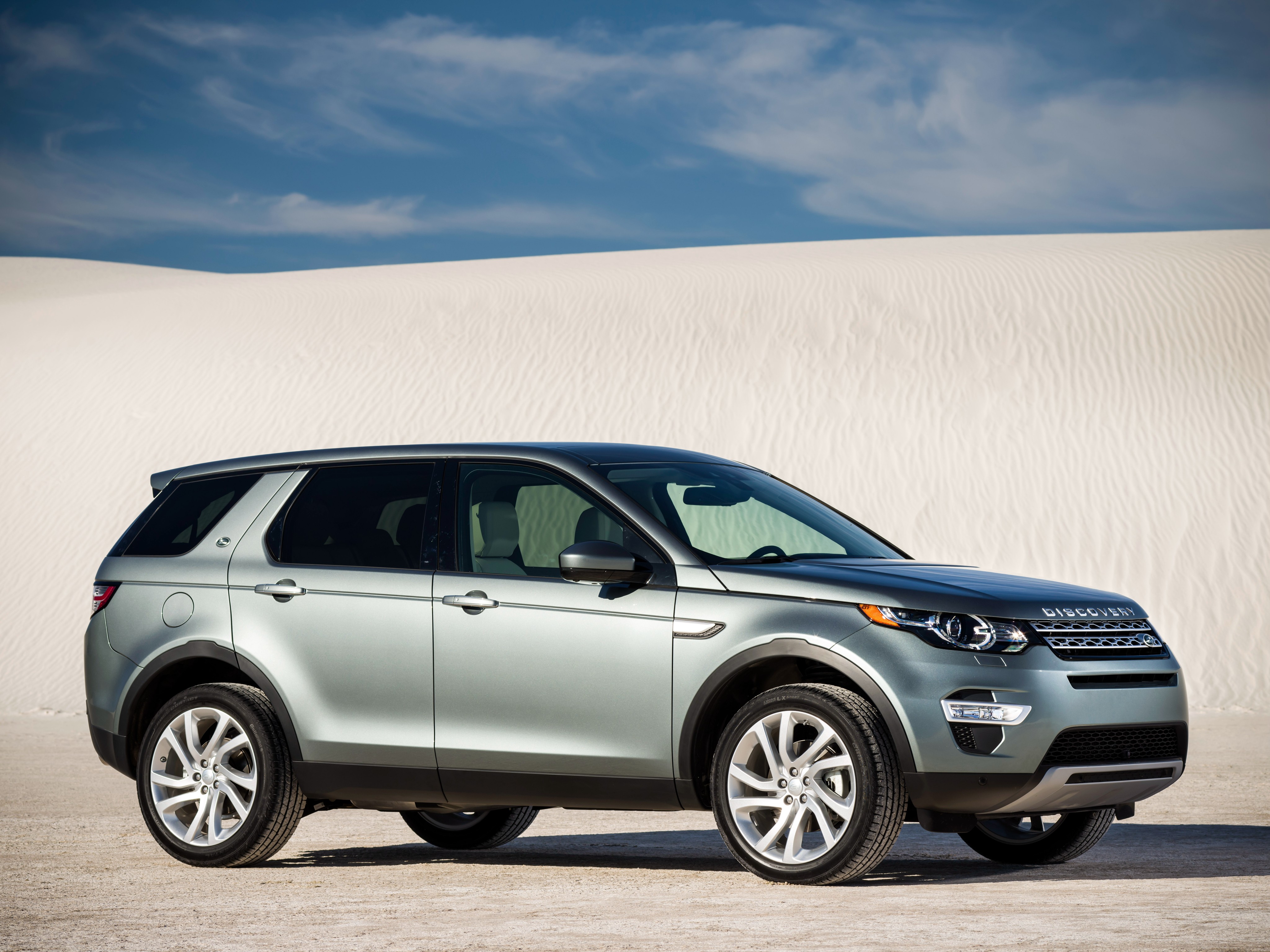 Land Rover Discovery Sport photo 61