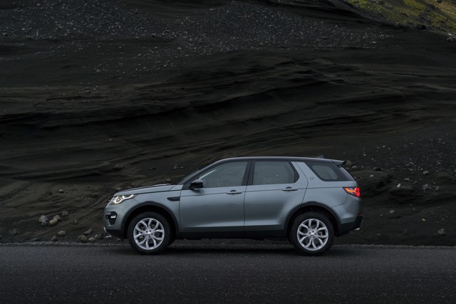 Land Rover Discovery Sport photo 62