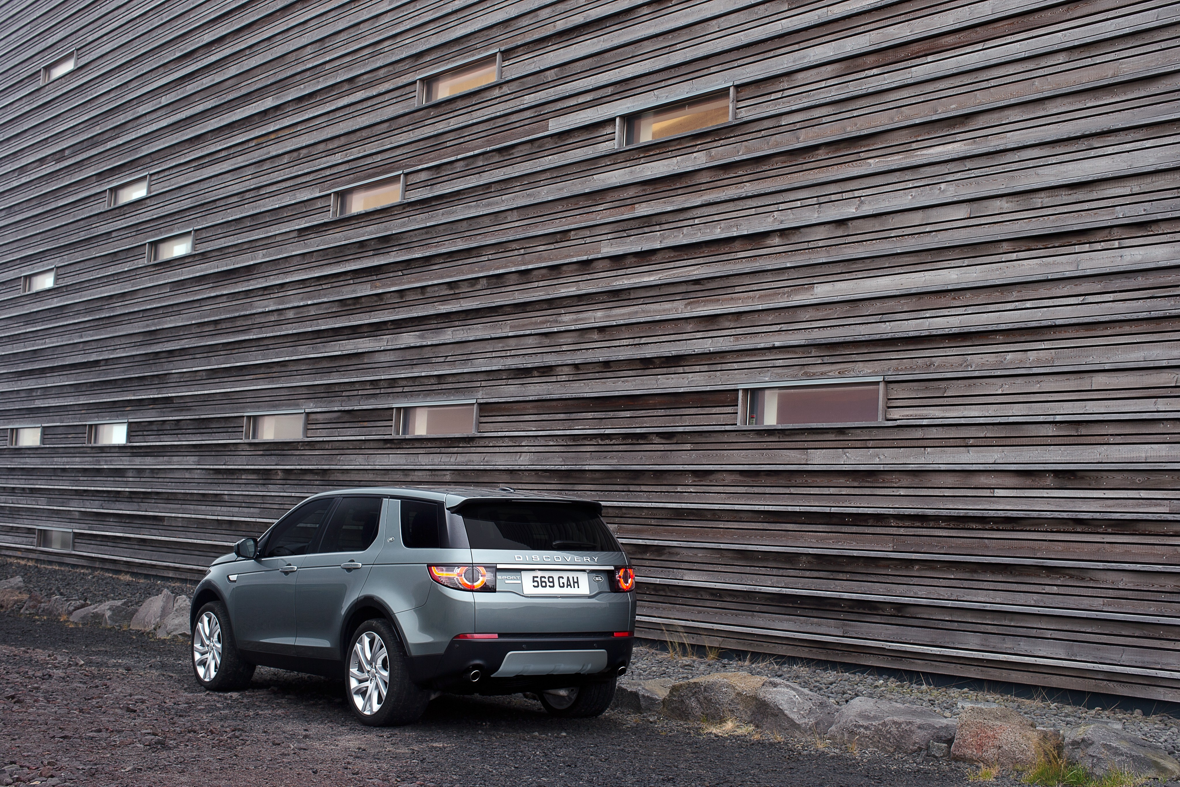 Land Rover Discovery Sport photo 69