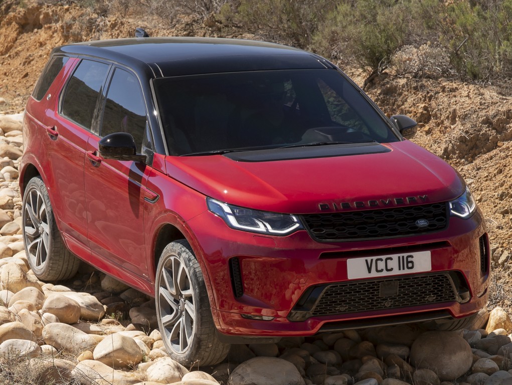 Land Rover Discovery Sport photo 10