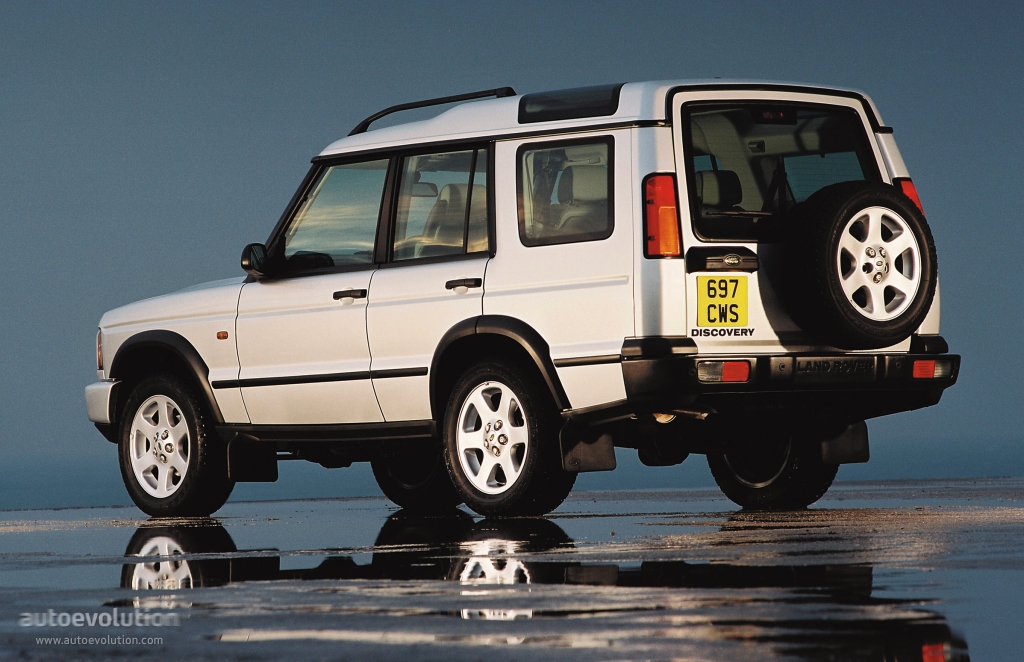 Land Rover Discovery photo 3