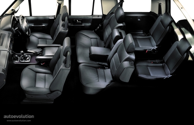 Land Rover Discovery photo 6