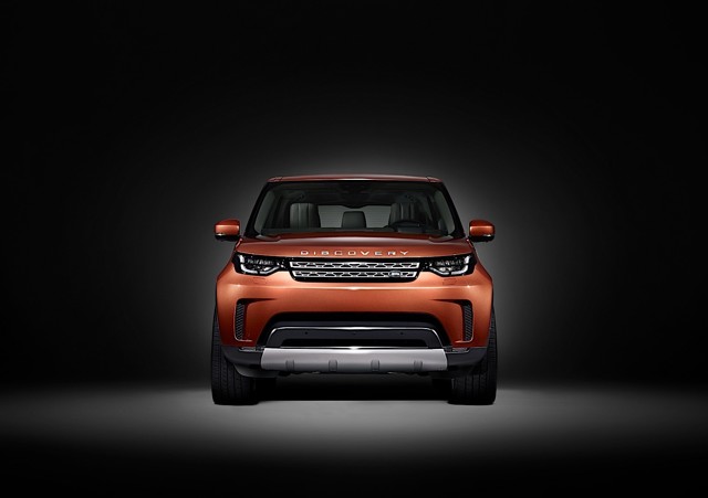 Land Rover Discovery photo 19