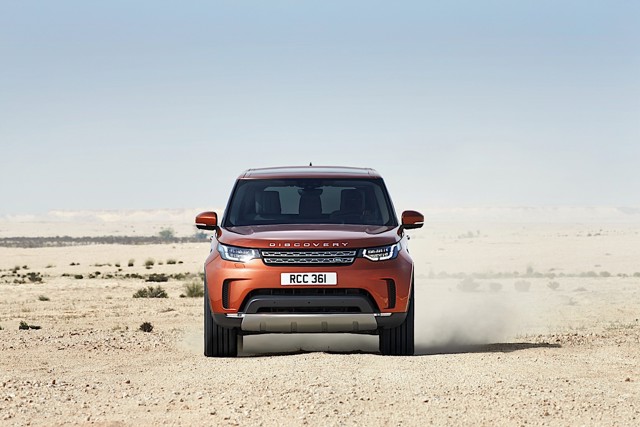 Land Rover Discovery photo 23