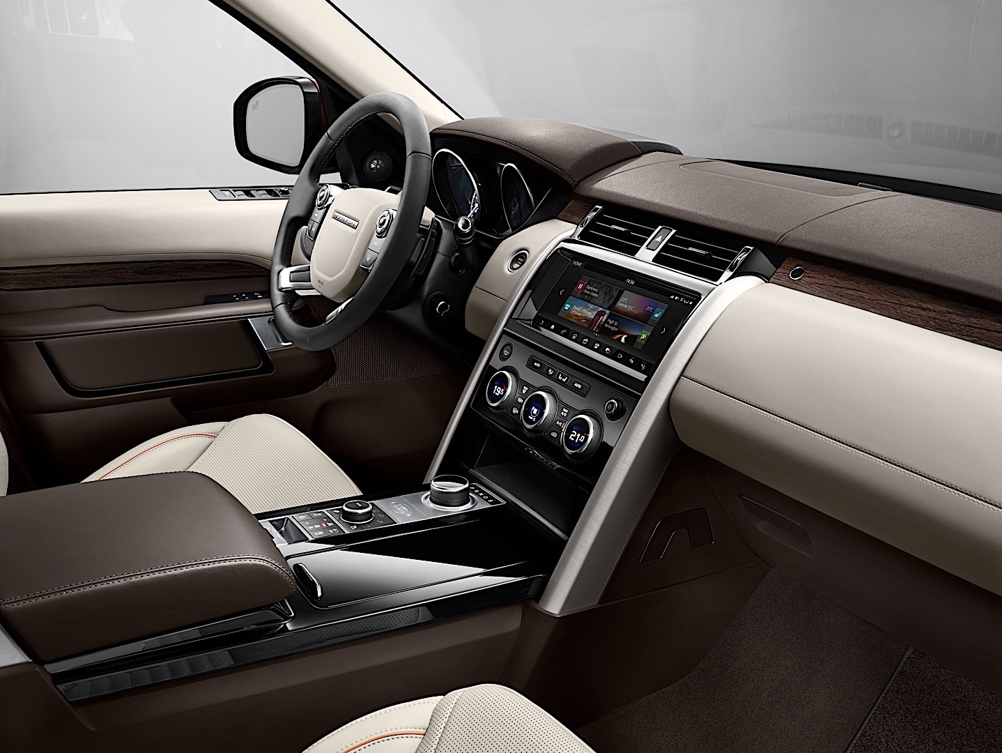 Land Rover Discovery photo 41