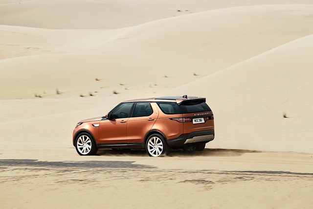 Land Rover Discovery photo 30
