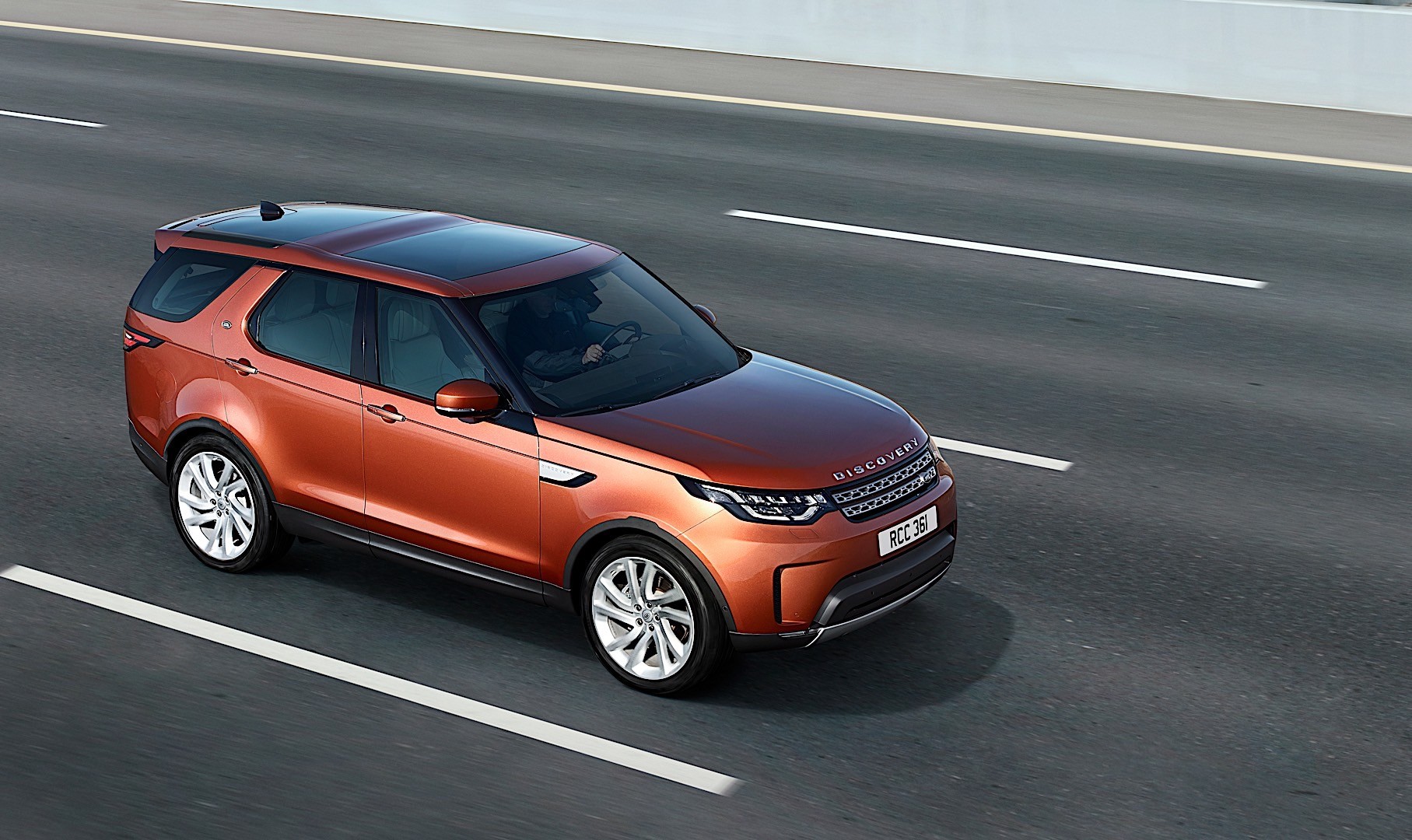 Land Rover Discovery photo 34