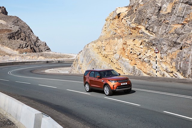 Land Rover Discovery photo 38