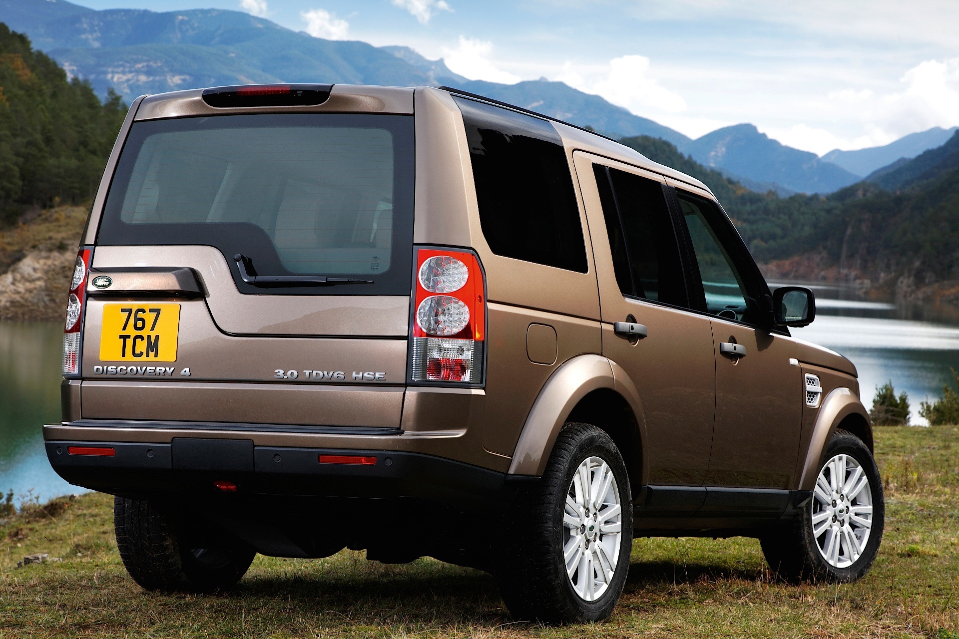 Land Rover Discovery photo 15