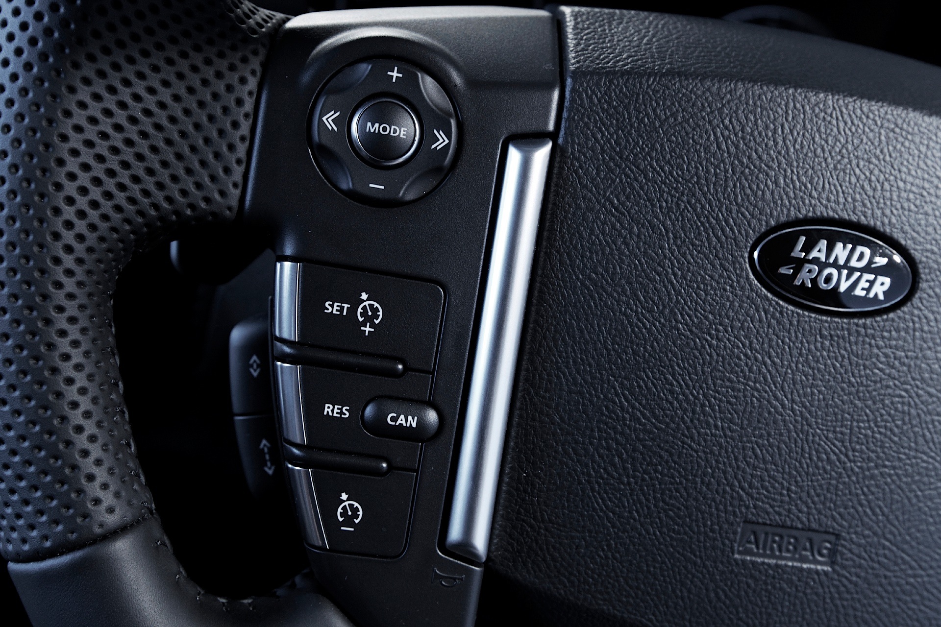 Land Rover Discovery photo 19