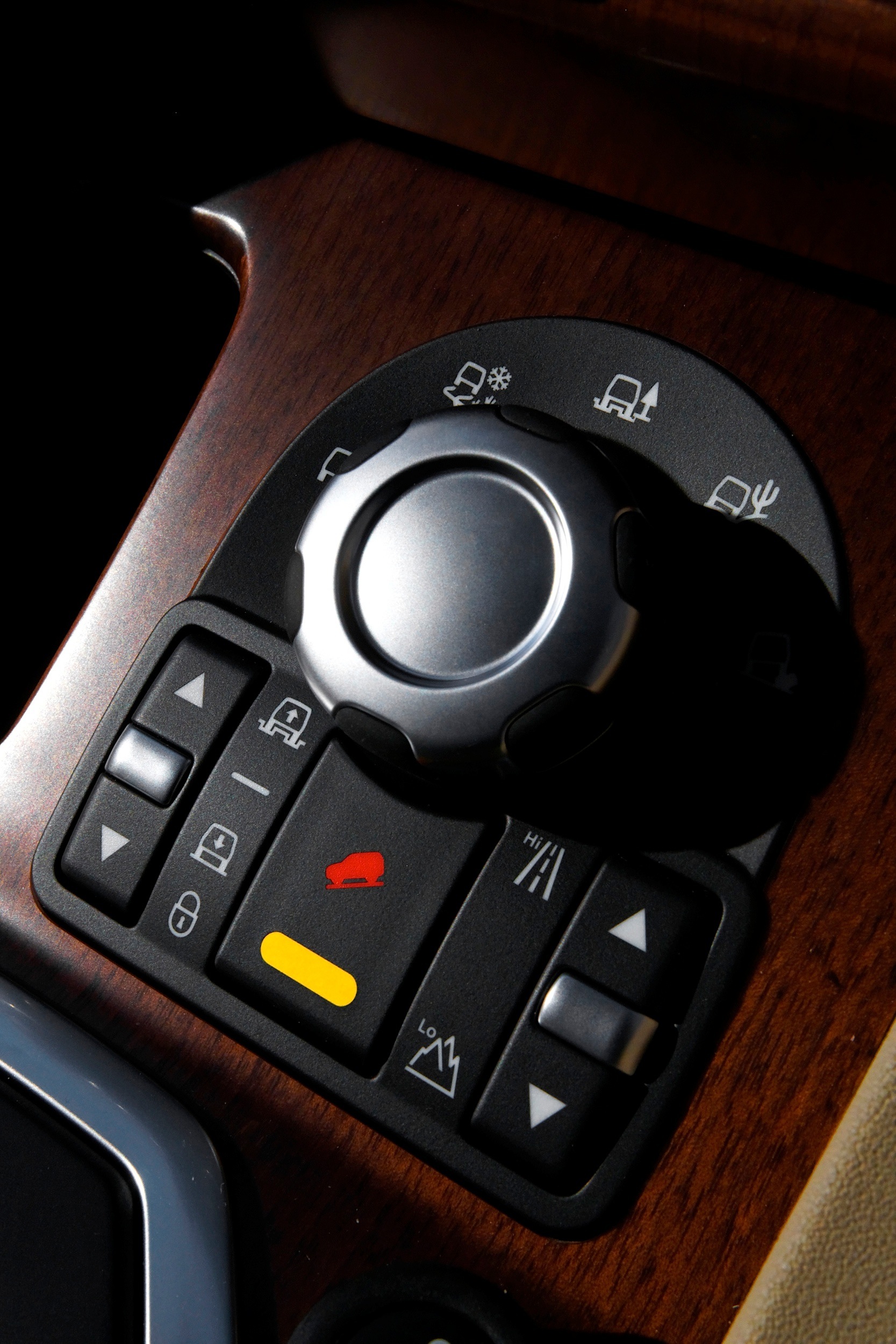 Land Rover Discovery photo 21