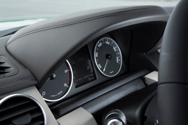 Land Rover Discovery photo 29
