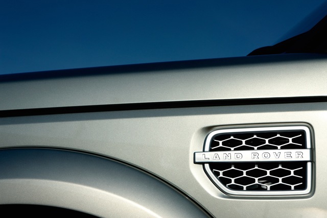Land Rover Discovery photo 4