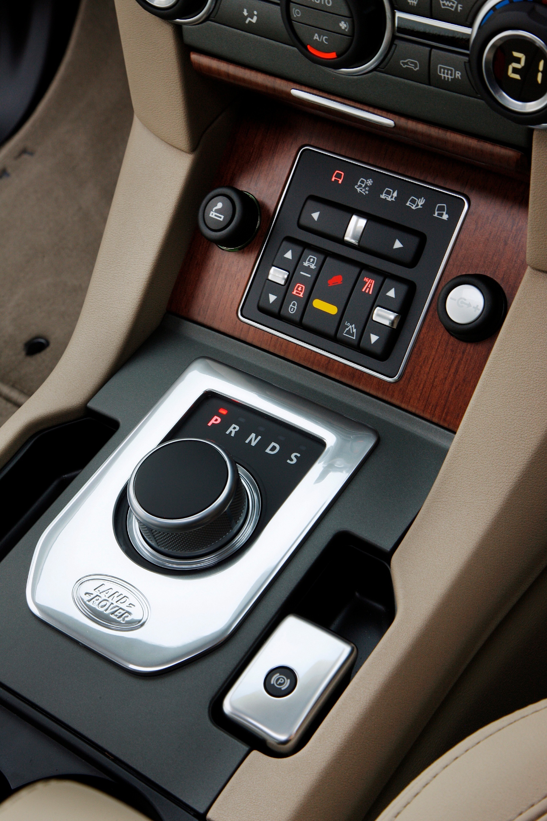 Land Rover Discovery photo 41