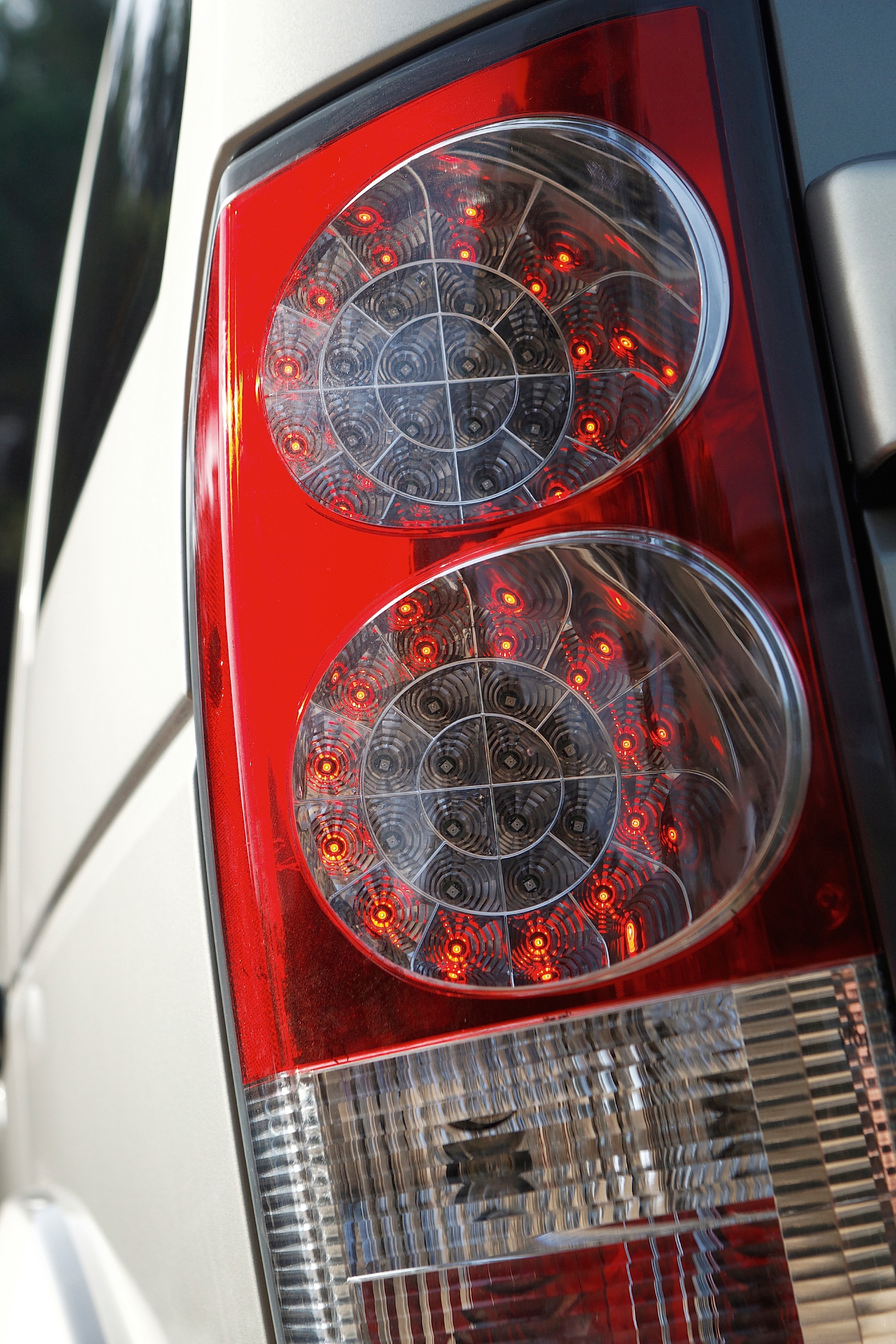 Land Rover Discovery photo 6