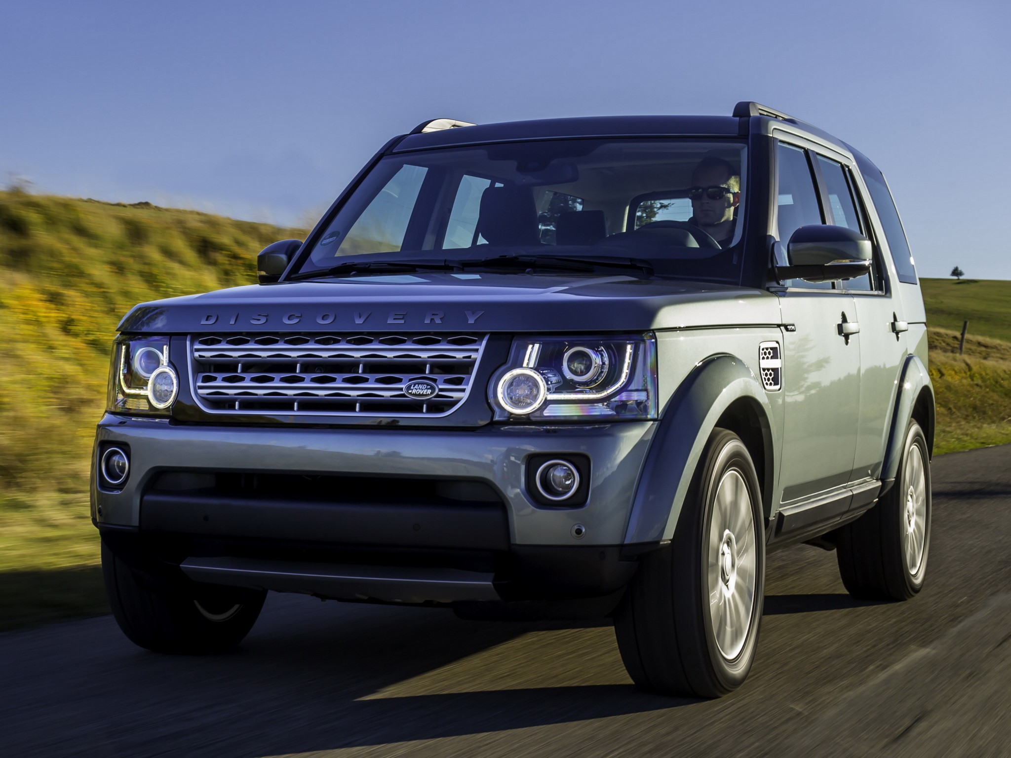 Land Rover Discovery photo 6