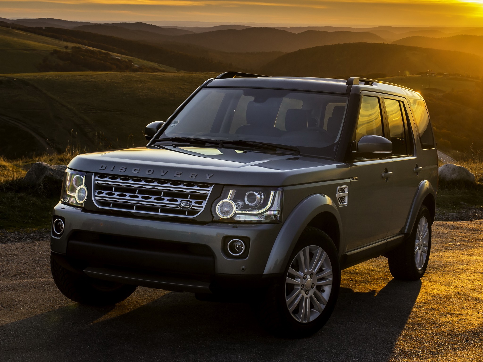 Land Rover Discovery photo 12
