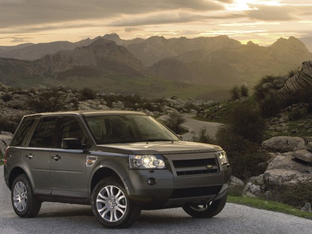 Land Rover Freelander photo 8