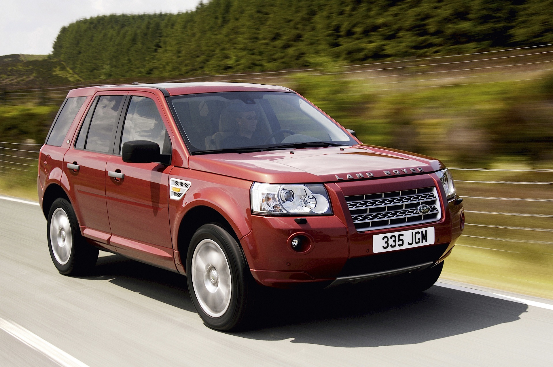 Land Rover Freelander photo 2