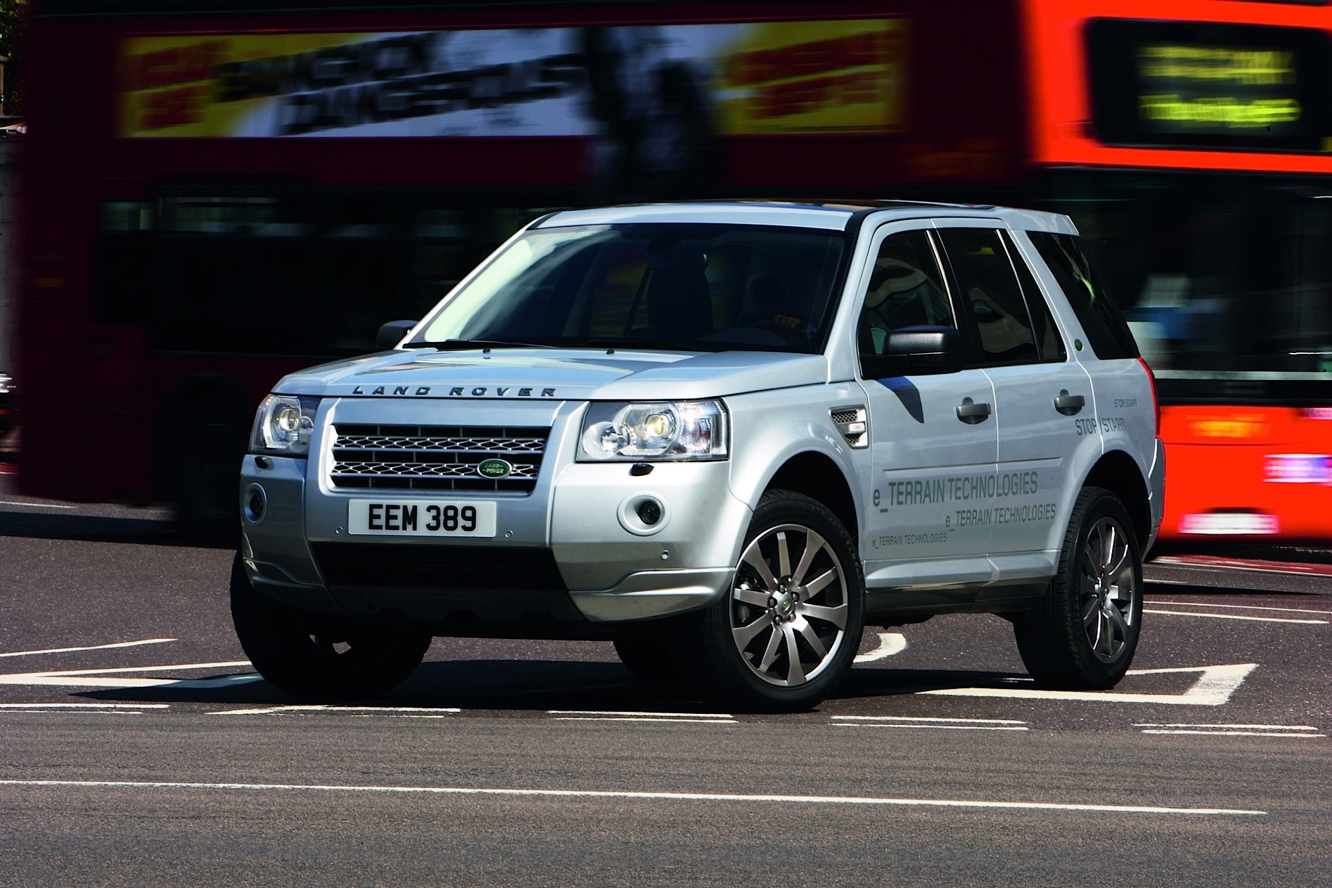 Land Rover Freelander photo 3