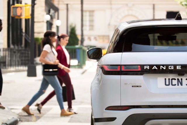 Land Rover Range Rover Evoque photo 27
