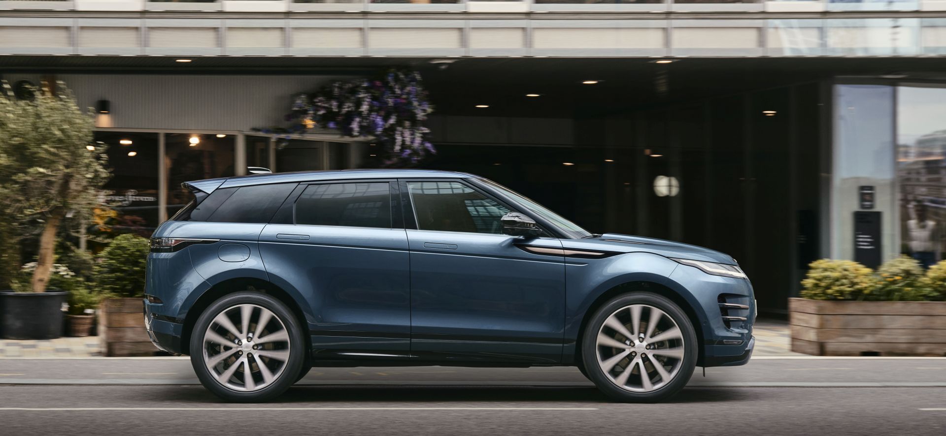 Land Rover Range Rover Evoque photo 7