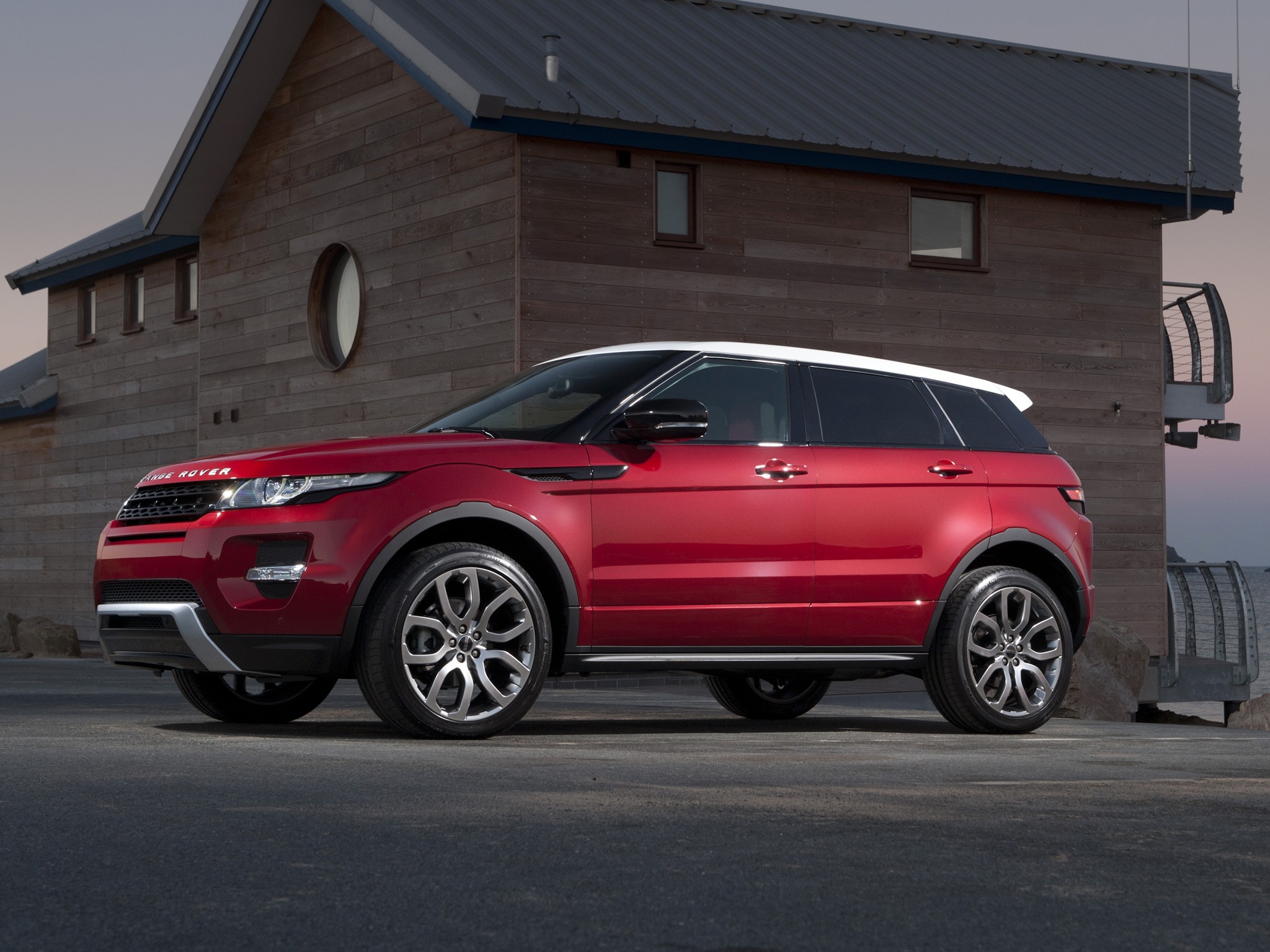 Land Rover Range Rover Evoque photo 40