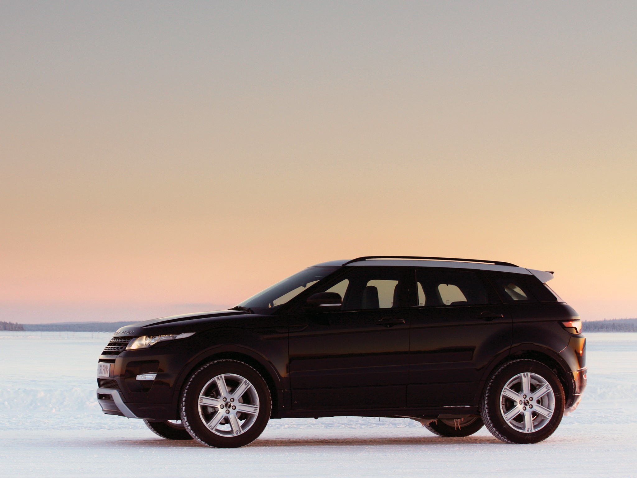 Land Rover Range Rover Evoque photo 57