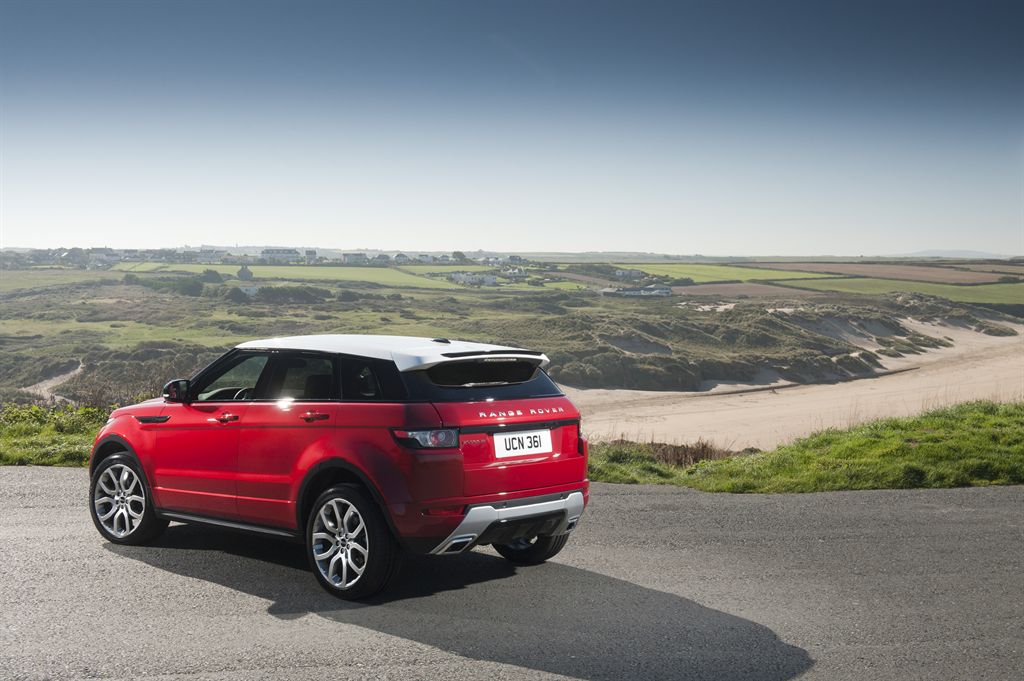 Land Rover Range Rover Evoque photo 2