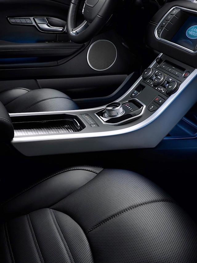 Land Rover Range Rover Evoque photo 19